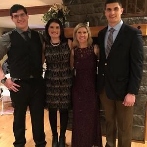 Meet your Posher, Angie